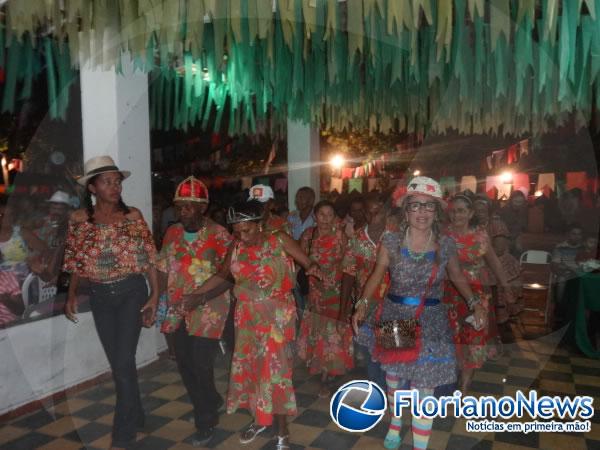 Secretaria de Assistência Social realizou arraiá da 3ª idade em Floriano.(Imagem:FlorianoNews)