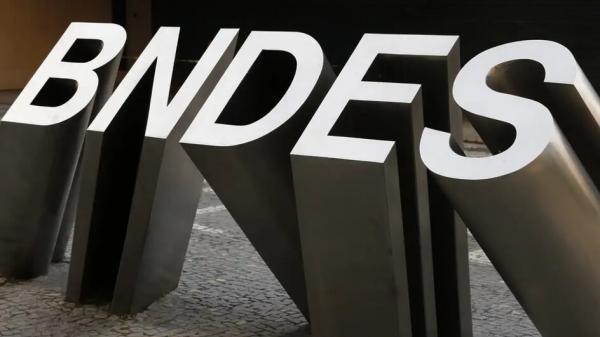 Concurso do BNDES abre inscrições nesta sexta com salários a partir de R$ 20 mil