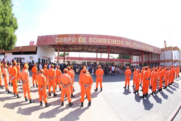 Regina Sousa autoriza aumento de vagas para concurso do Corpo de Bombeiros