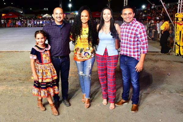 Vereadores de Floriano prestigiam abertura de Festival Regional da Tradi&ccedil;&atilde;o Junina Nacional(Imagem:CMF)