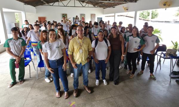 Projeto Ouvidoria na Escola leva ações para Avelino Lopes e Bom Jesus no sul do Piauí