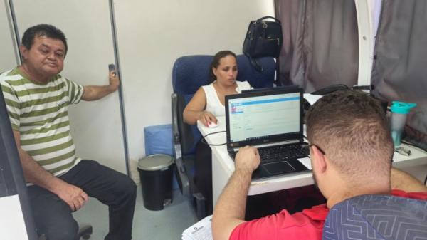 &Ocirc;nibus do 