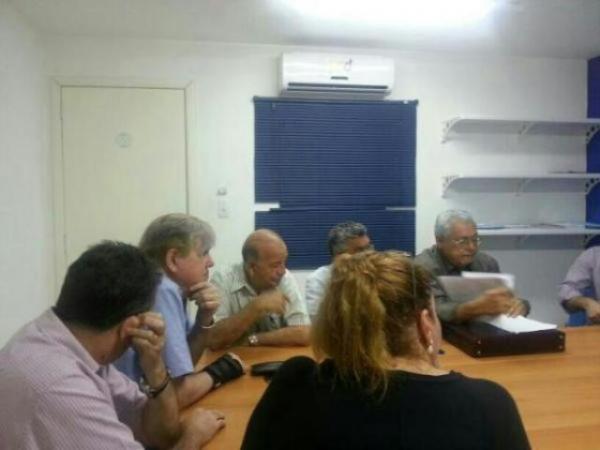 Jos&eacute; Le&atilde;o participa de reuni&atilde;o da executiva municipal e estadual do PSD(Imagem:Gp1.com)