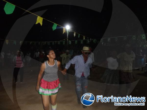 Festival de quadrilhas &eacute; realizado pelo Rep&oacute;rter Amarelinho na localidade Morrinhos.(Imagem:FlorianoNews)