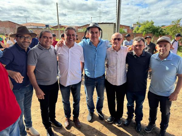  Em agenda pelo Piau&iacute;, Ciro Nogueira participa de festejos, entrega obras e anuncia investimentos(Imagem:Ascom)