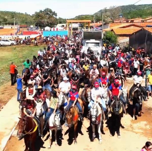 Prefeito Gleydson Resende prestigia cavalgada em Buriti Bravo e destaca valoriza&ccedil;&atilde;o da cultura local(Imagem:Reprodu&ccedil;&atilde;o/Instagram )