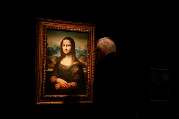 Cópia de Mona Lisa é vendida por 210 mil euros em leilão em Paris