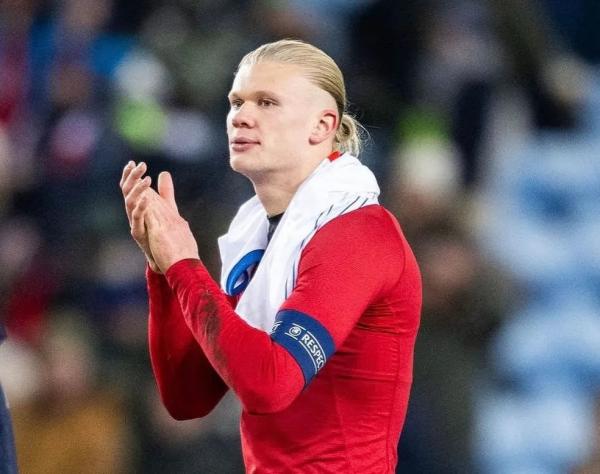 Haaland, ap&oacute;s amistoso da Noruega contra as Ilhas Faroe: sele&ccedil;&atilde;o est&aacute; fora de competi&ccedil;&otilde;es internacionais desde 2000.(Imagem:Divulga&ccedil;&atilde;o/NFF)