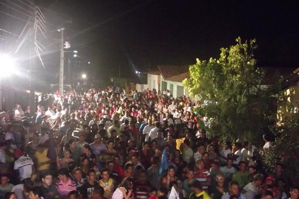 Palestra da coliga&ccedil;&atilde;o A For&ccedil;a do Povo.(Imagem:FlorianoNews)