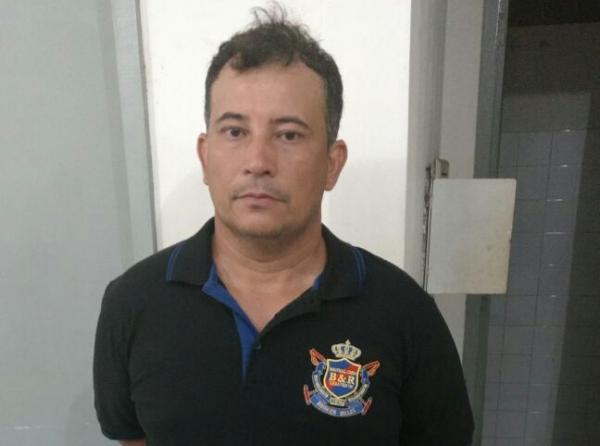 Homem suspeito de roubar carro(Imagem:Divulga&ccedil;&atilde;o/PM)