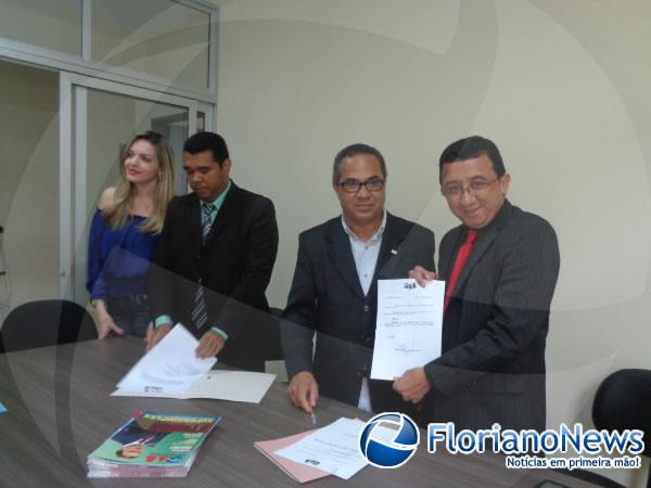 Advogados tomam posse em Comiss&otilde;es da OAB de Floriano.(Imagem:FlorianoNews)
