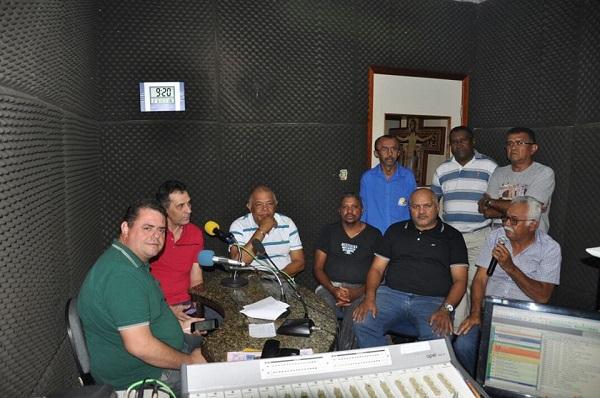Amigos da comunica&ccedil;&atilde;o fazem homenagem p&oacute;stuma a Jo&atilde;o Pinto Filho.(Imagem:Jc24horas)