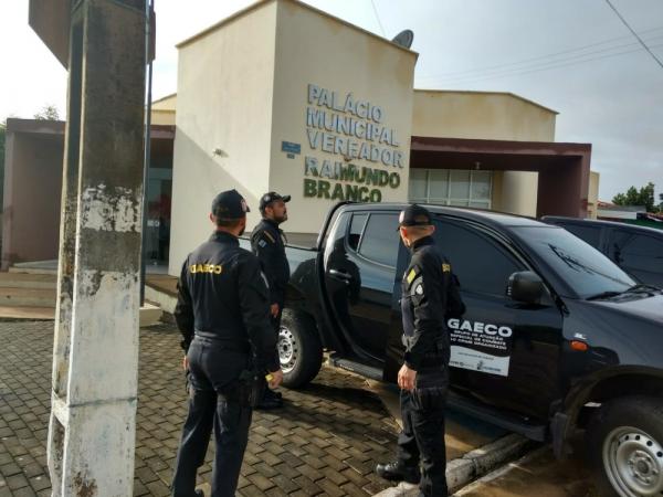Prefeitos e empresários são alvos de operação que investiga fraude em licitações de obras no Piauí