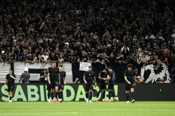Análise: Corinthians mostra estar preparado para mata-mata ao vencer primeiro clássico no ano
