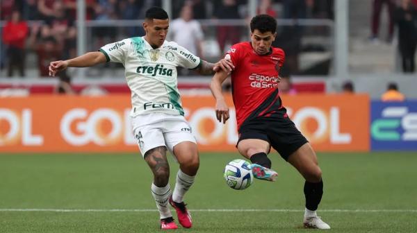  Naves em a&ccedil;&atilde;o em Athletico 2 x 2 Palmeiras, pela 13&ordf; rodada do Brasileir&atilde;o.(Imagem:Cesar Greco/Palmeiras )