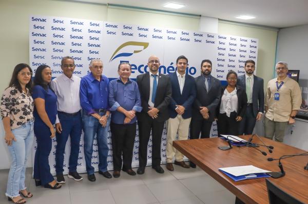 Secretário Executivo do SICOMFLOR participa de encontro de Planejamento Estratégico em Teresina