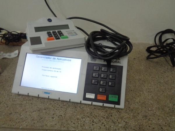 TRE inicia inser&ccedil;&atilde;o de m&iacute;dias do segundo turno nas urnas de Floriano.(Imagem:FlorianoNews)