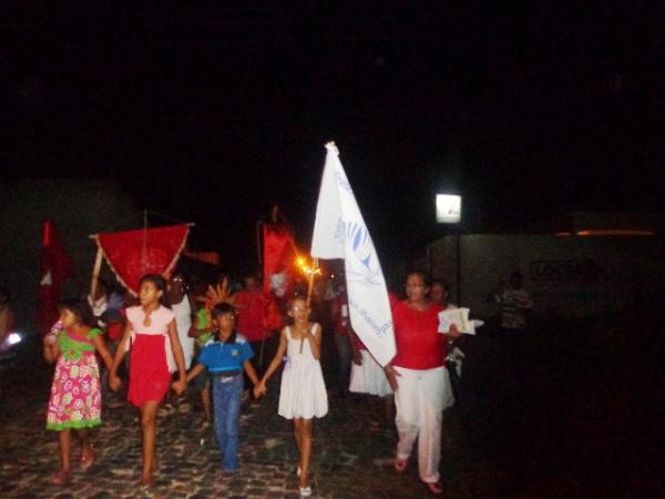 Par&oacute;quia S&atilde;o Pedro de Alc&acirc;ntara festeja Pentecostes do Divino Espirito Santo.(Imagem:Par&oacute;quia S&atilde;o Pedro de Alc&acirc;ntara festeja Pentecoste)