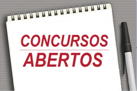 Concursos e processos seletivos oferecem vagas com salários de até R$ 10 mil