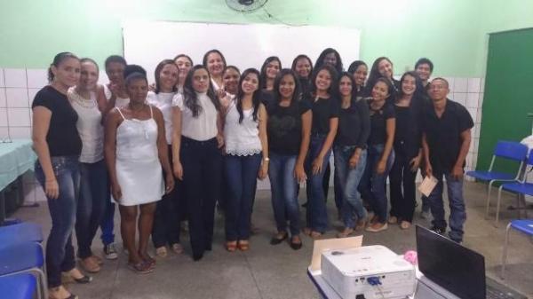 UESPI de Floriano encerra projeto de extensão para professores da rede estadual