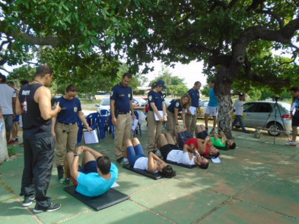 Efetivo da PRF participa de Teste de Aptidão Física em Floriano