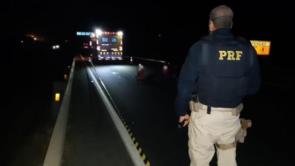 Motociclista morre após colisão com caminhão na BR-316 em Picos, Sul do Piauí