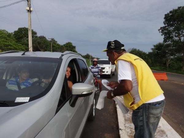 Detran-PI realiza campanha de prevenção de acidentes no Carnaval de Floriano