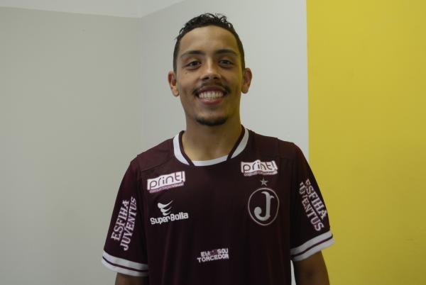 Rikelmi supera dor de barriga e até desmaio e se destaca com golaços na Copinha pelo Juventus