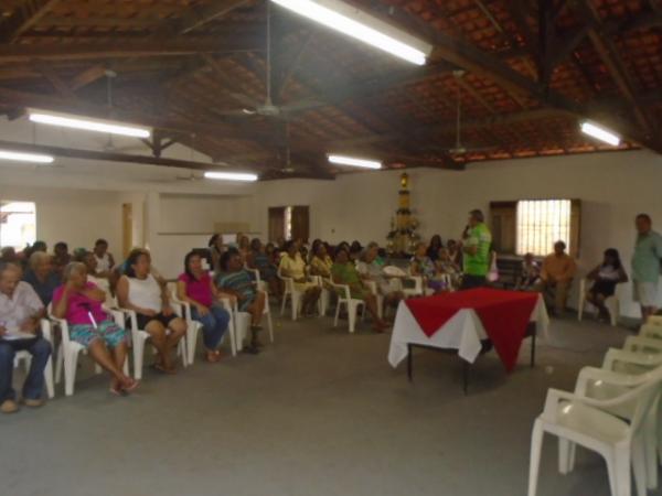 Associação dos Moradores do Bairro Irapuá II promove festa em homenagem às mães