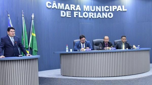 Vereadores convocam empresa AEGEA para esclarecer má qualidade do serviço ofertado em Floriano