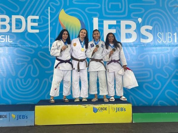 Estudantes da Rede Estadual conquistam dois bronzes no Judô durante JEBs em Maceió