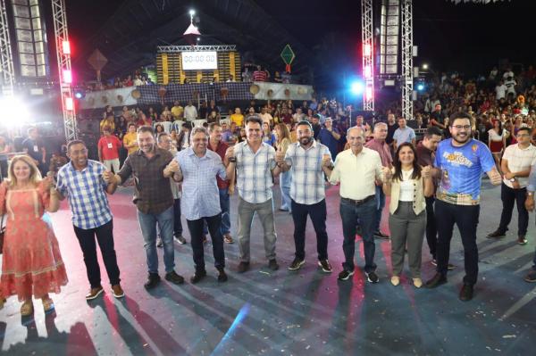 Ciro Nogueira celebra o XXIII São João da Parnaíba