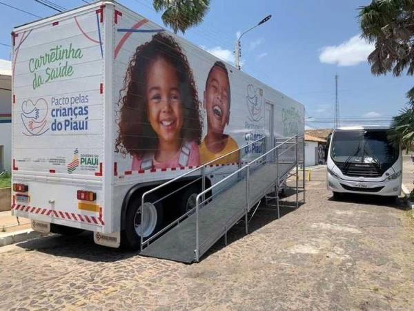 Carretinha da Saúde já realizou mais de 2 mil atendimentos neste ano