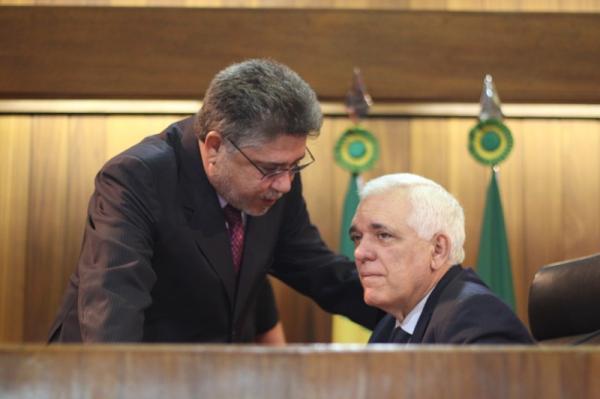 Sessões solenes vão homenagear Igreja Universal, Adufpi e TV Assembleia