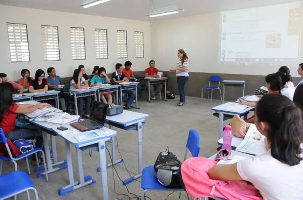 Centro de línguas abre matrículas para cursos de inglês, espanhol e francês gratuitos