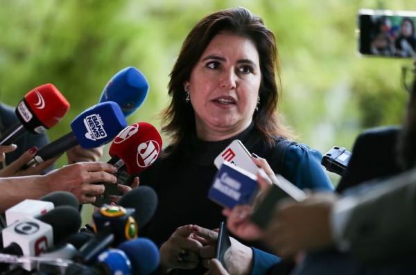Simone Tebet declara apoio a Lula no segundo turno das eleições