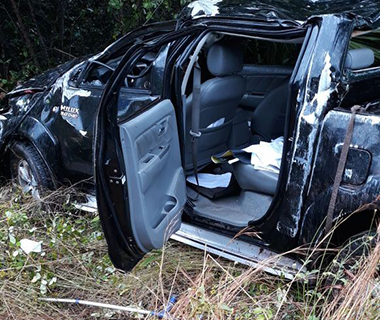 Advogado morre ao sair da pista e capotar veículo na BR-343
