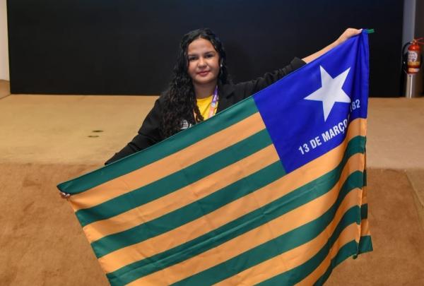 Estudante vai representar o Piauí em etapa internacional do Parlamento Juvenil do Mercosul
