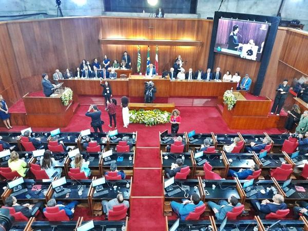 Deputados buscam consenso para definir comissões na Assembleia Legislativa do Piauí