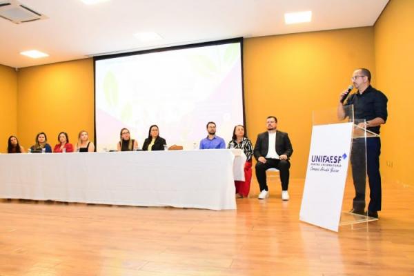 Prefeitura de Floriano realiza I Simpósio Interdisciplinar em Saúde Mental e fortalece rede de atenção psicossocial.(Imagem:Secom)
