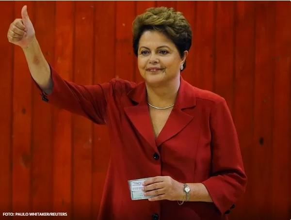 Dilma Rousseff é reeleita com 51,57% dos votos