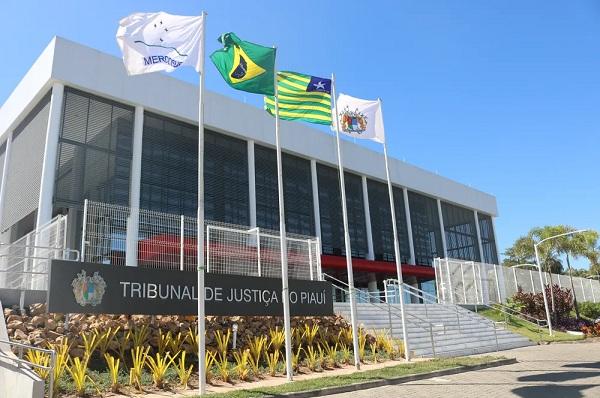 TJ-PI abre processo seletivo para contratação de estagiários de nível superior