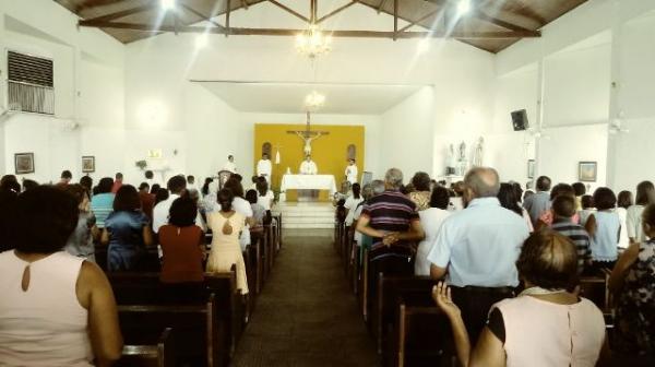 Igrejas de Floriano celebram Dia das Mães com missa solene