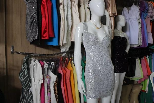 Paetê, vestidos...confira as apostas de looks para o Réveillon 2023