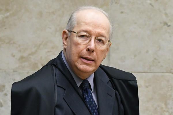 Celso de Mello determina depoimento presencial de Bolsonaro sobre suposta interferência na PF
