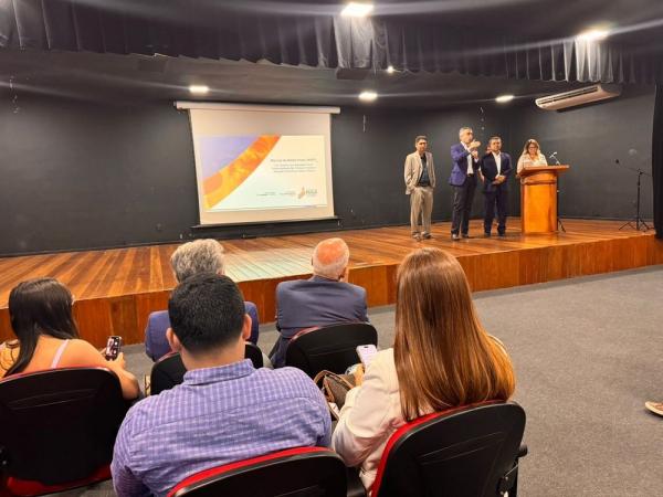 Governo debate ações para aprimorar a gestão orçamentária e fiscal do Piauí