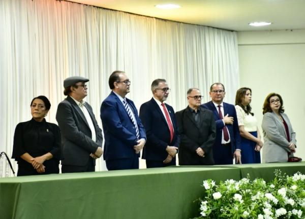 Câmara de Floriano participa de aula inaugural do curso de Medicina da UFPI