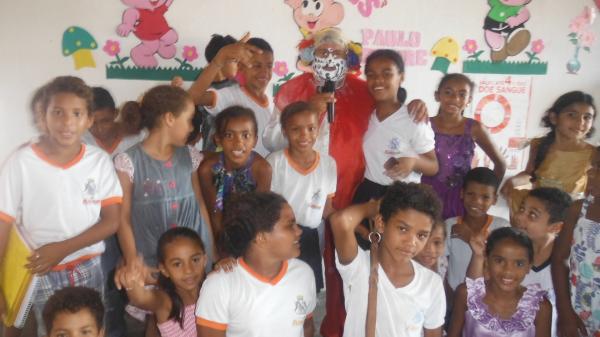 Dia do Circo é comemorado em Escola de Floriano