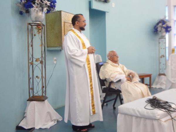 Frei Ant&ocirc;nio celebra 69 anos de ordena&ccedil;&atilde;o sacerdotal. (Imagem:FlorianoNews)
