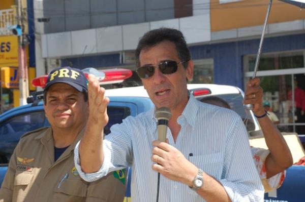 Prefeito Gilberto J&uacute;nior(Imagem:FlorianoNews)